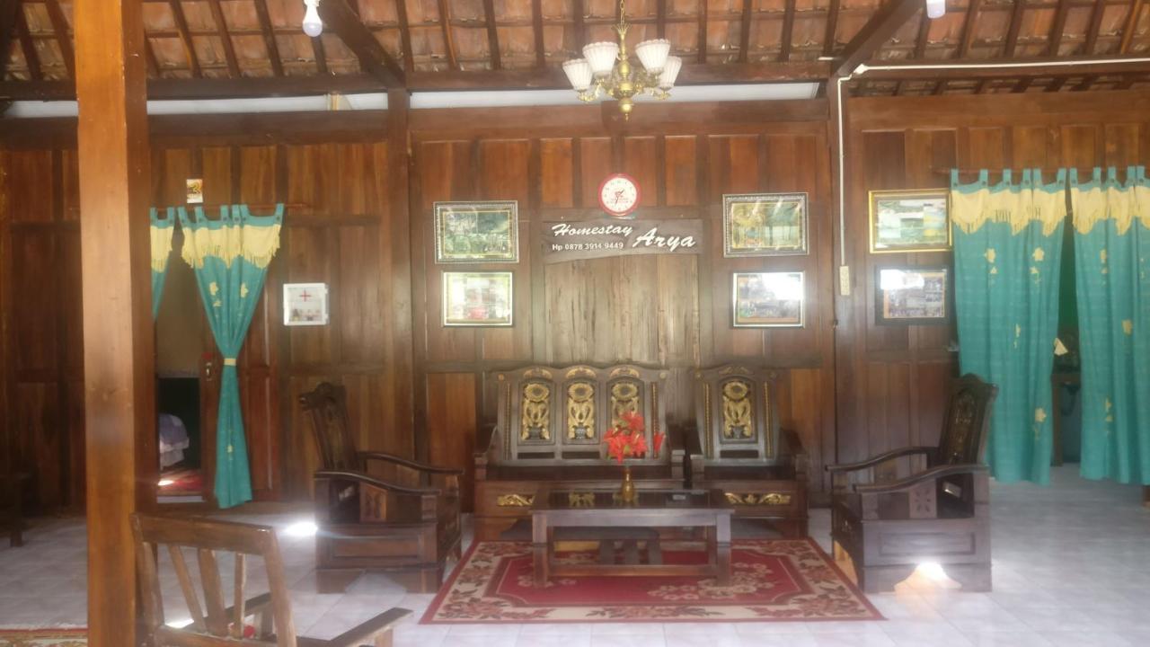Homestay Arya Mangunan Bantul Exterior foto